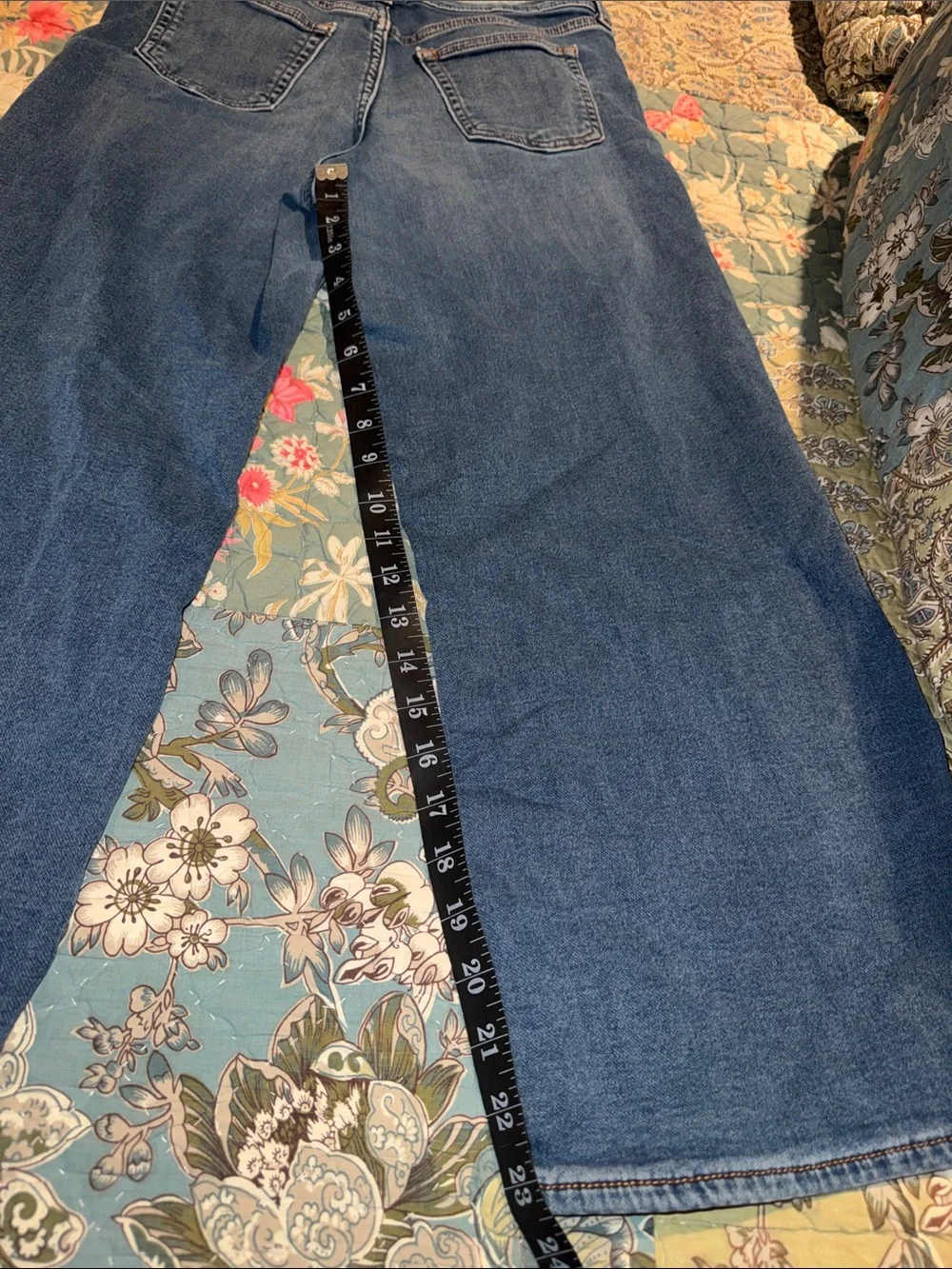 Gap Classic Girls Super Soft Wide-Leg Ankle Jeans in Dark Blue